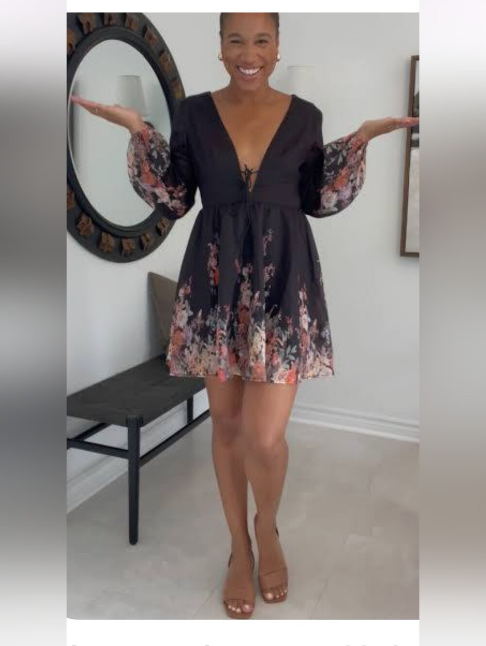 NWT Commense Floral Print V-Neck Long Sleeve Mini Dress Black XS